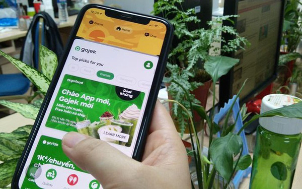 Ride-hailing apps enter all-in-one app race - Vietnam Insider